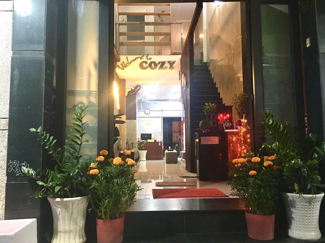 Saigon Cozy Hotel "241 Pham Ngu Lao Street" Ho Şi Min Dış mekan fotoğraf